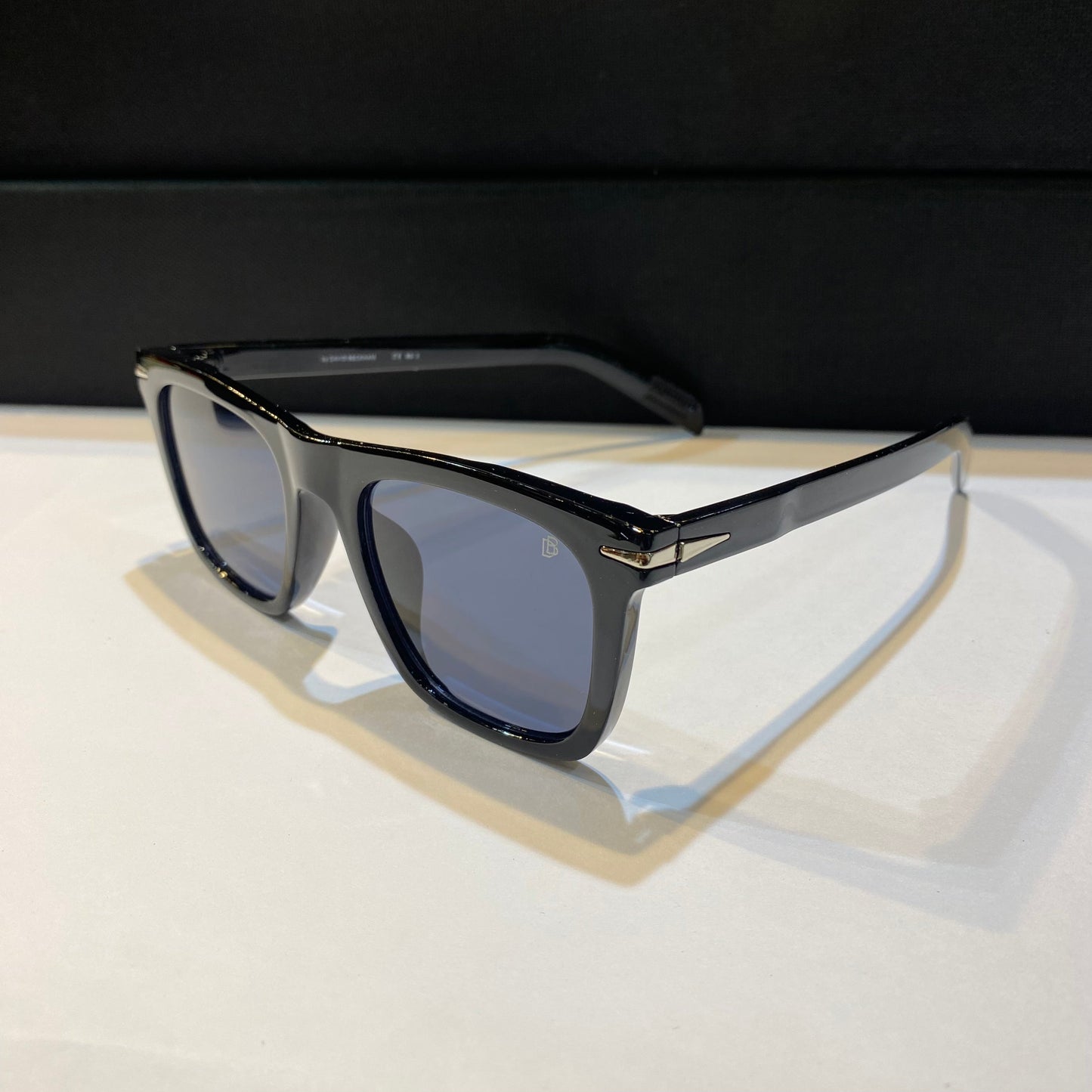 Vad Black Frame Black Shade Unisex Sunglass DB7000 54 17 142