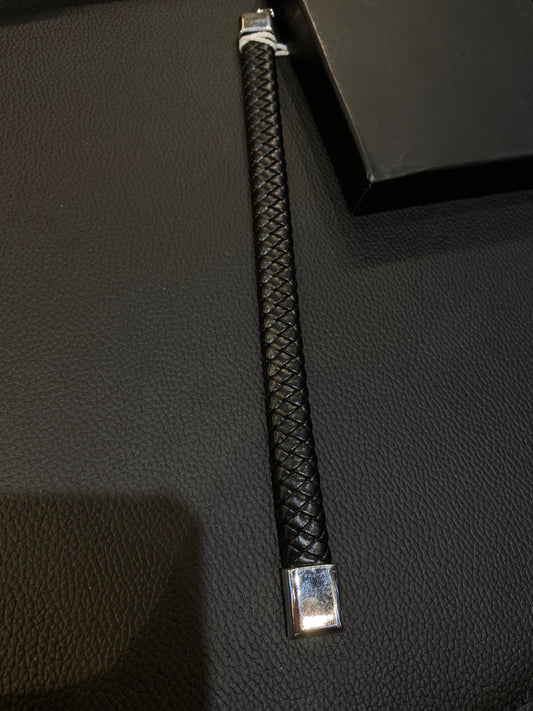 Black Colour Unisex Leather Bracelet 987048
