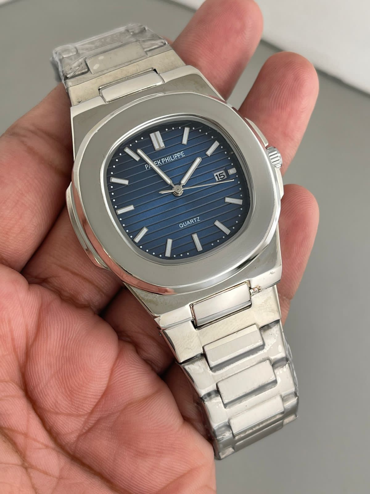 Pp Silver Chain Blue Dial Men Watch 901624