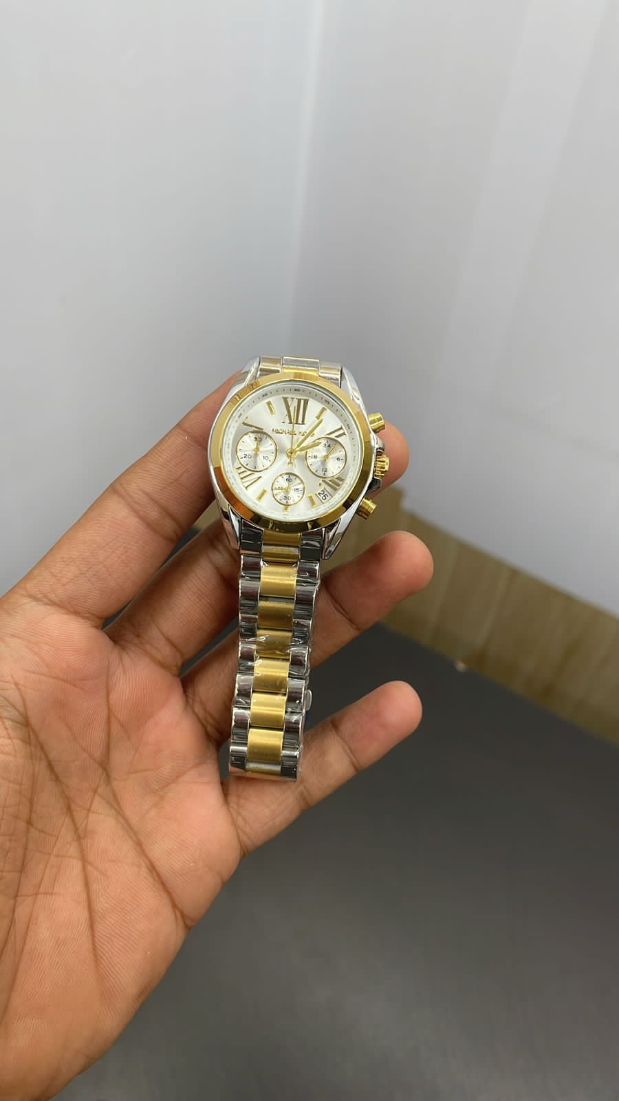 CIM Gold Silver Chain Gold Ring Silver Dial Ladies Watch 901662