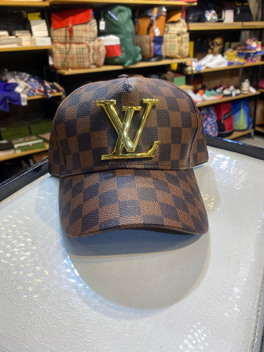 UOL LOU VL Brown Check Golden Logo Imported Leather Cap 987346