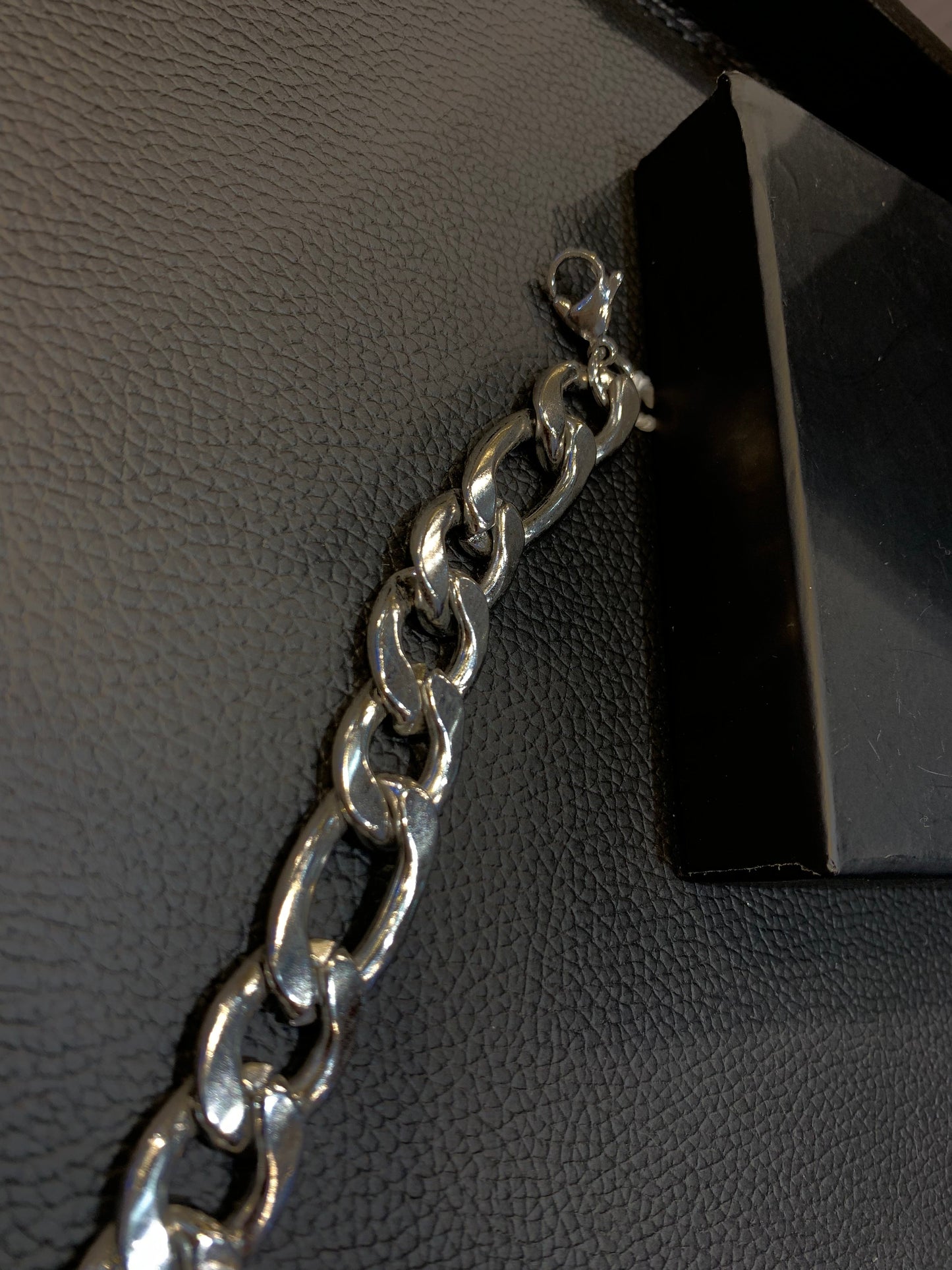 Silver Colour Unisex Chain Bracelet 987033
