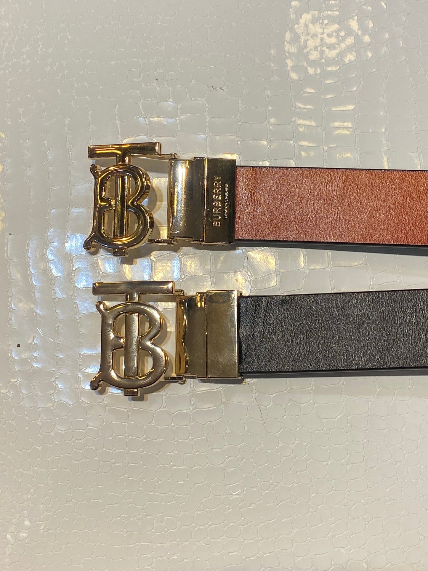 RUB BUR Rose Gold Buckle Black Rust Strap Colour Double Side Unisex Belt 987493
