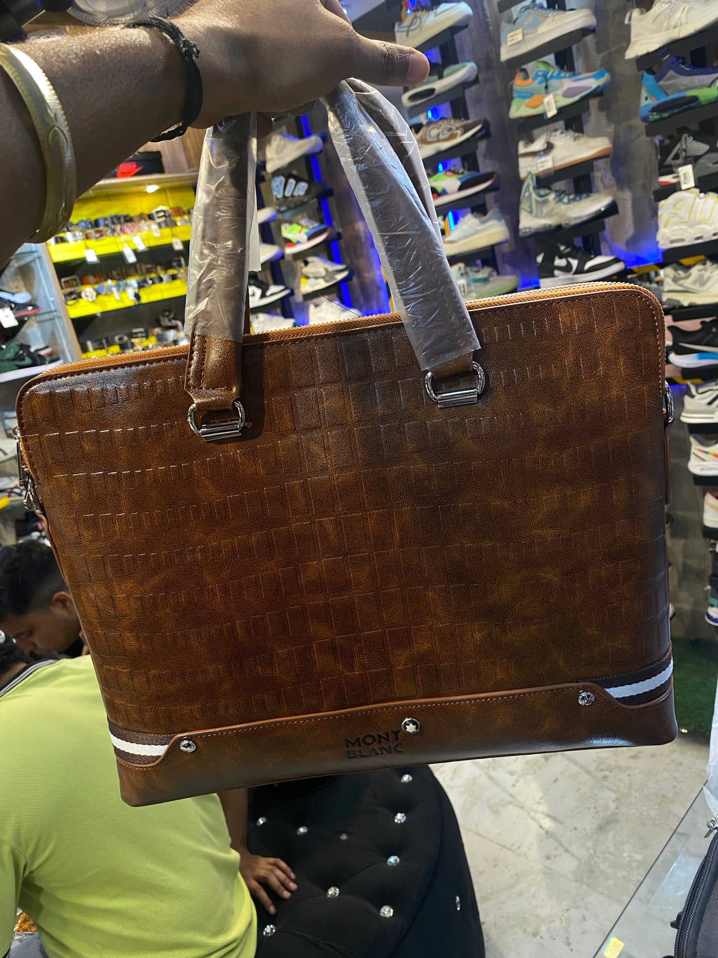 NOM MON Multiple Zipper Laptop Bag 987657