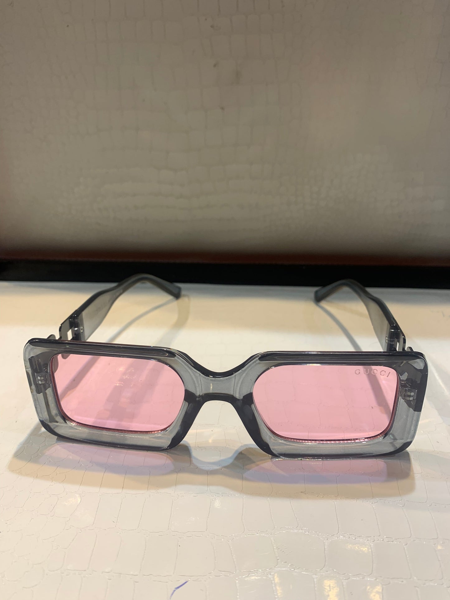 CUG Gray Frame Pink Shade Sunglass LH007 54 12 145