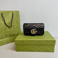 CUG GUC Golden Buckle Small Size Ladies Side Sling Bag 33131