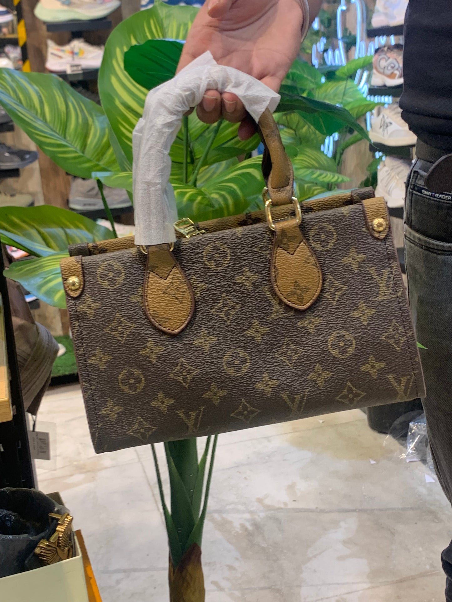 UOL LOU VL Print Brown Tan Colour Ladies Hand Bag With Sling 6202