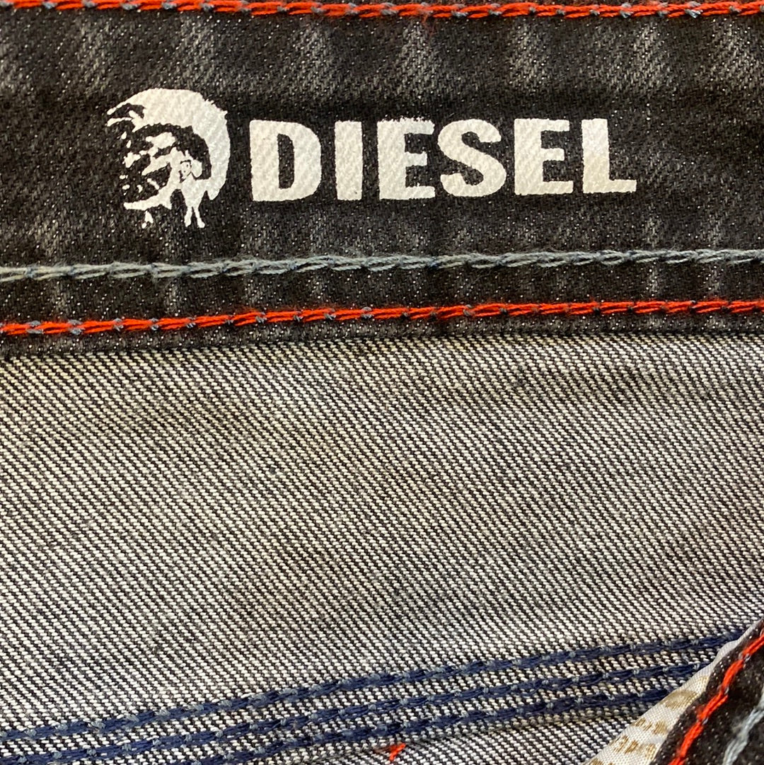 EID Black Denim Straight Fit plain jeans Branded Designers Men’s Jeans EID 17730 AAA1