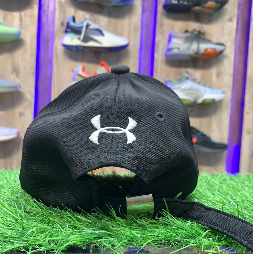 Black Under Armour Cap 700119