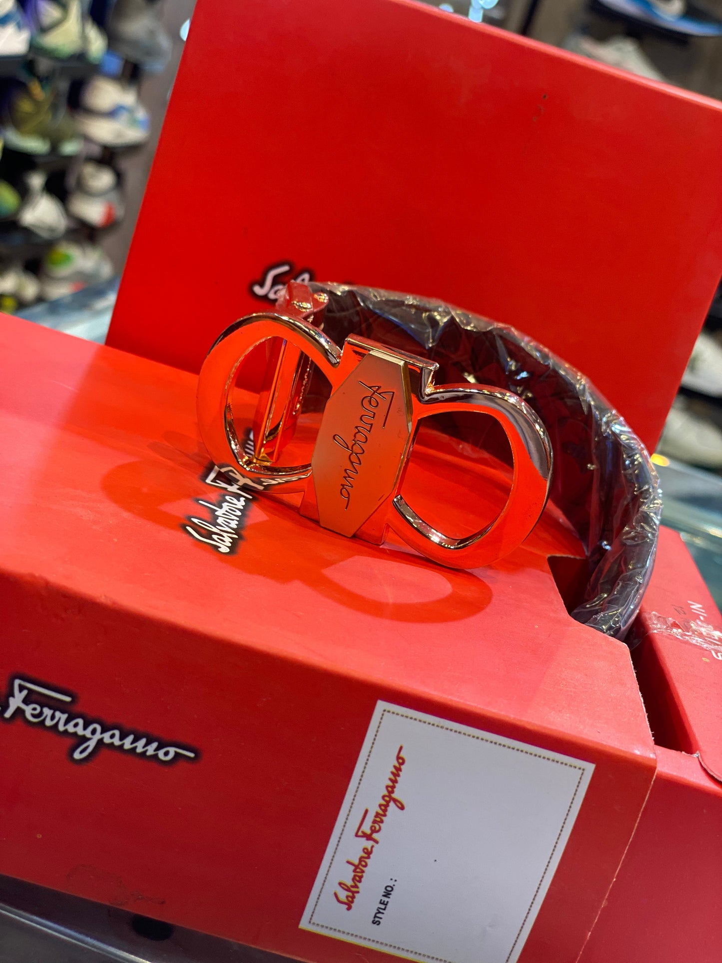 Ref Black Colour Rose Gold Colour Buckle Men Belt 12115