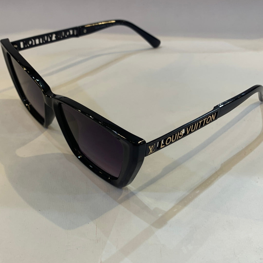 UOL VL  Black Frame Purple Shade Unisex Sunglass 5513 54 18-142