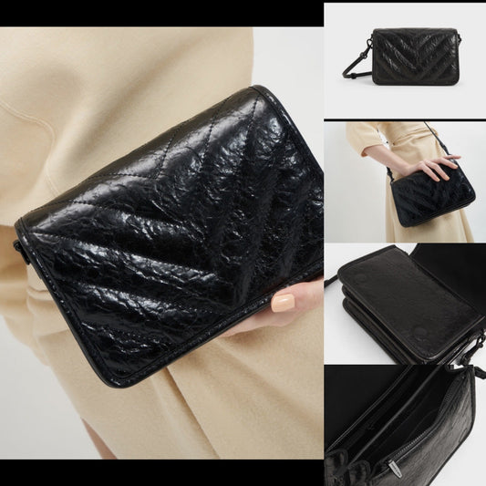 Black Colour Charles & Keith Ladies Hand Bag