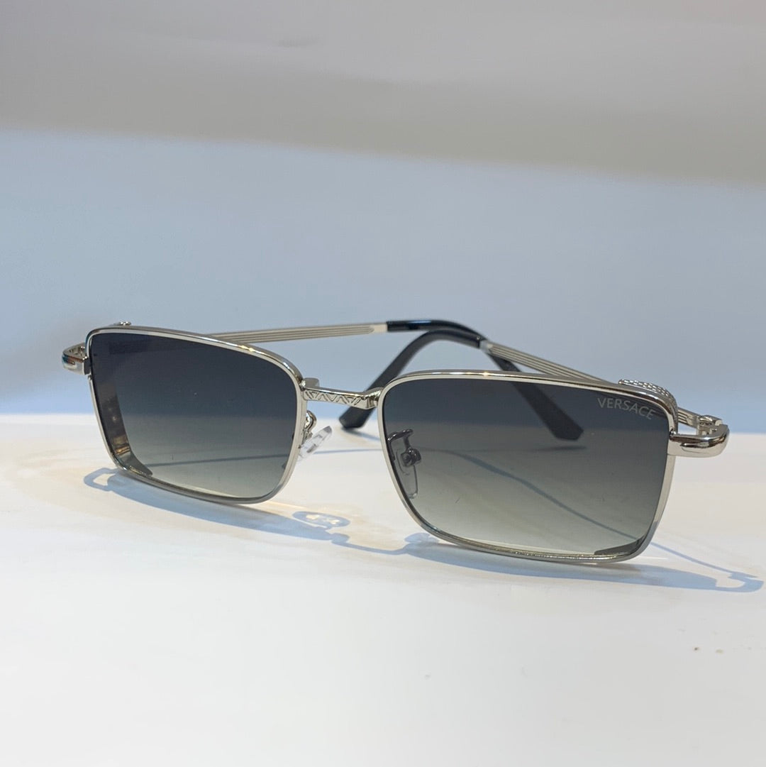Cug Silver Black Frame Green Shade Unisex Sunglass 2252 54 17-146