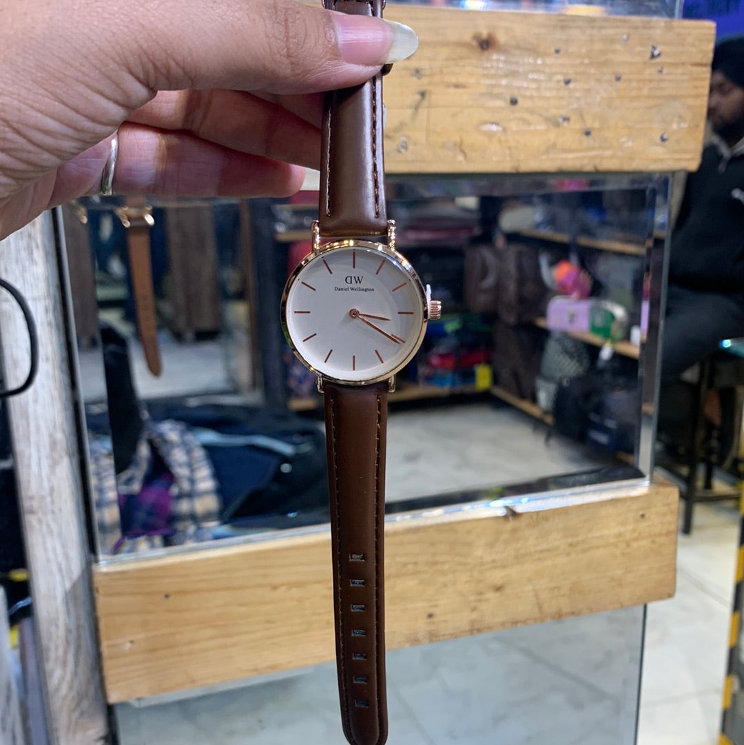 Wd Black Strap Black Dial Ladies Watch