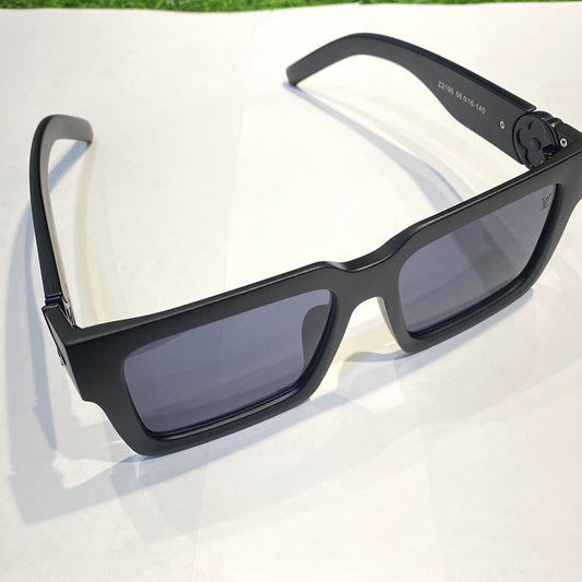 Black Frame Printed Branded Luxury Sunglasses Z2196 58 16-140