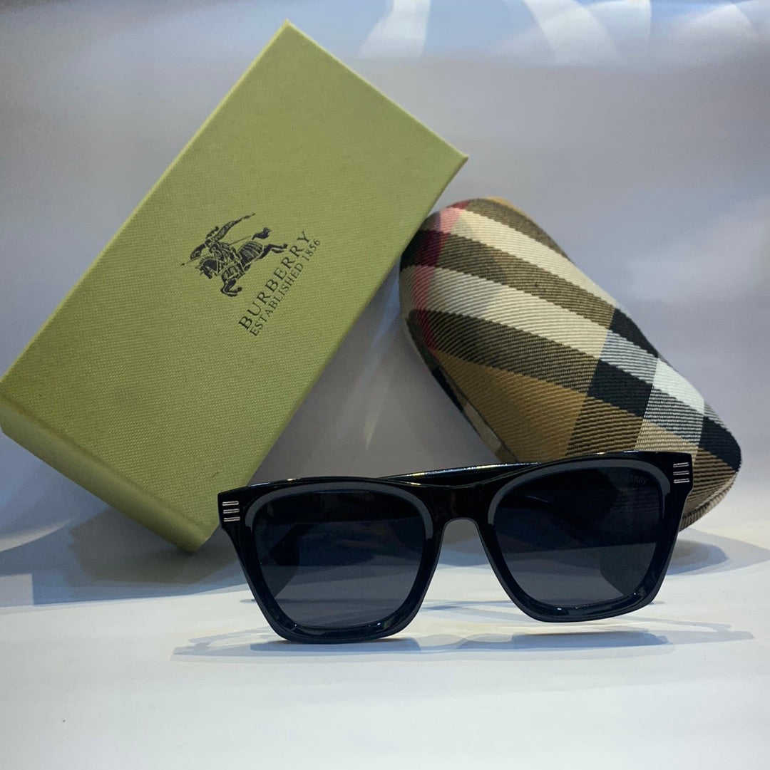 Bur rub Glossy Black Frame black Shade Unisex Sunglass D2818 51 21 141 C1