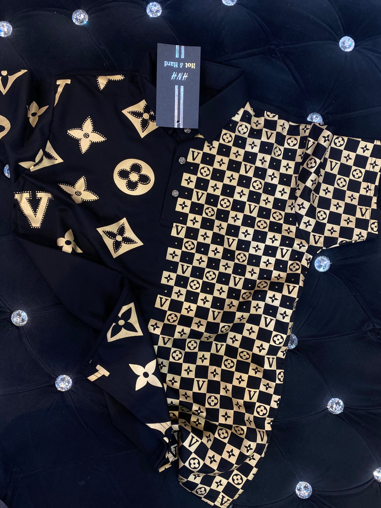 HNH UOL Black Colour With Gold VL Print Diamond Studded Half Sleeve Collar TShirt 2301064