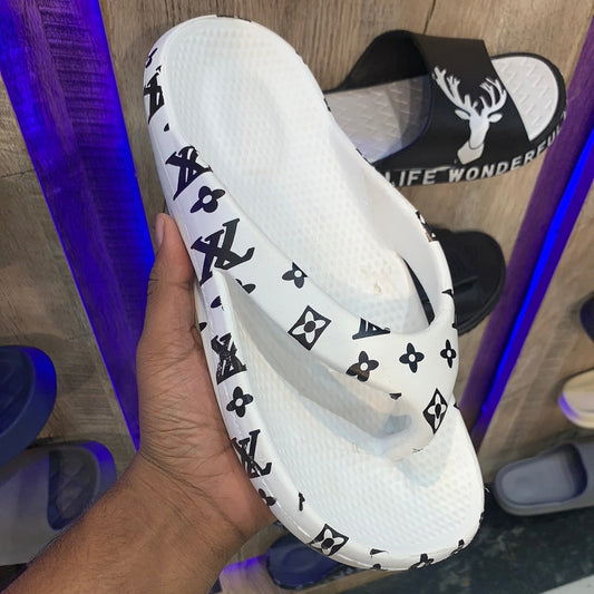 White Black Printed Thumb Slipper