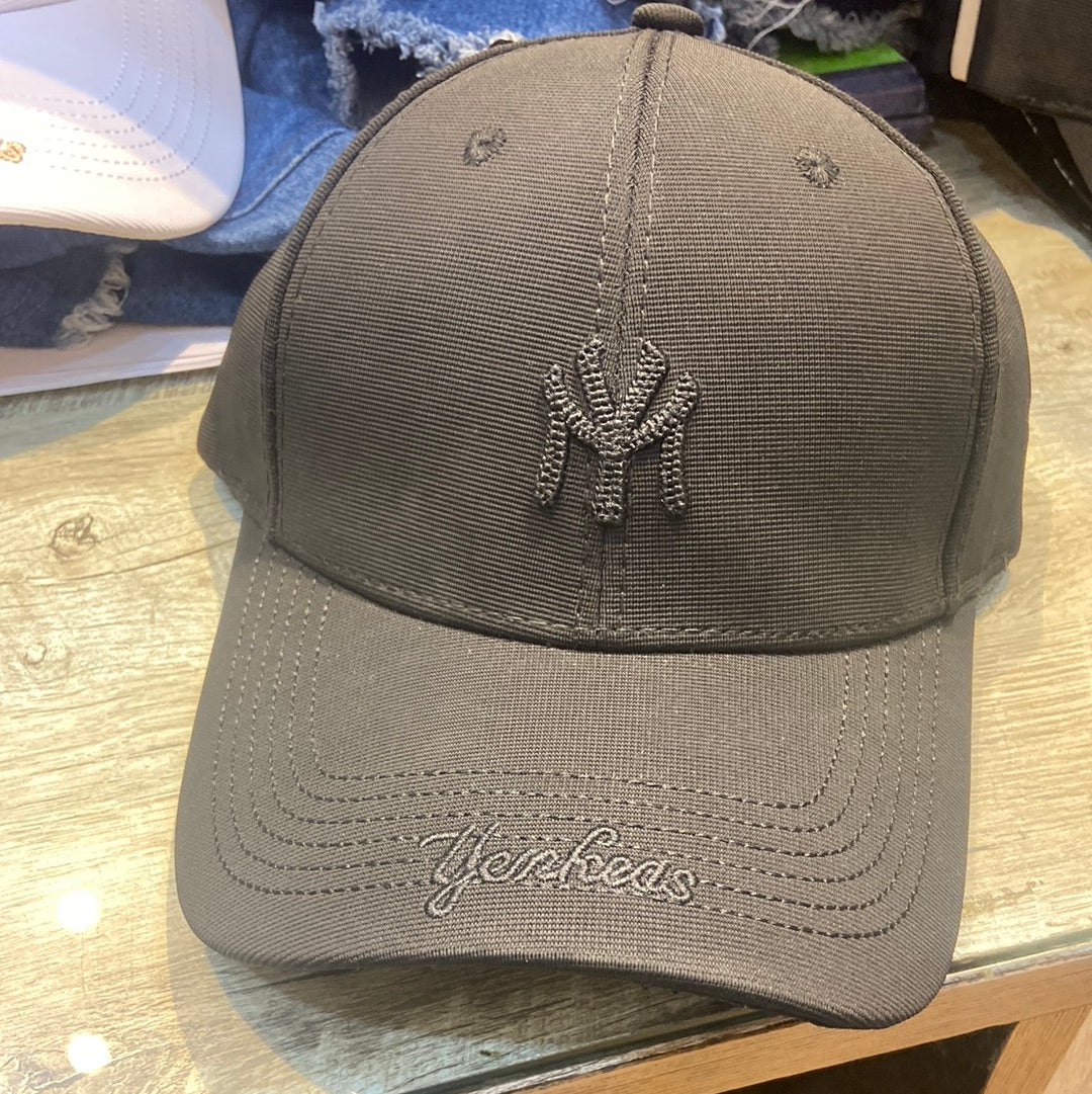 YN Black Cap Black Embroidery 300186