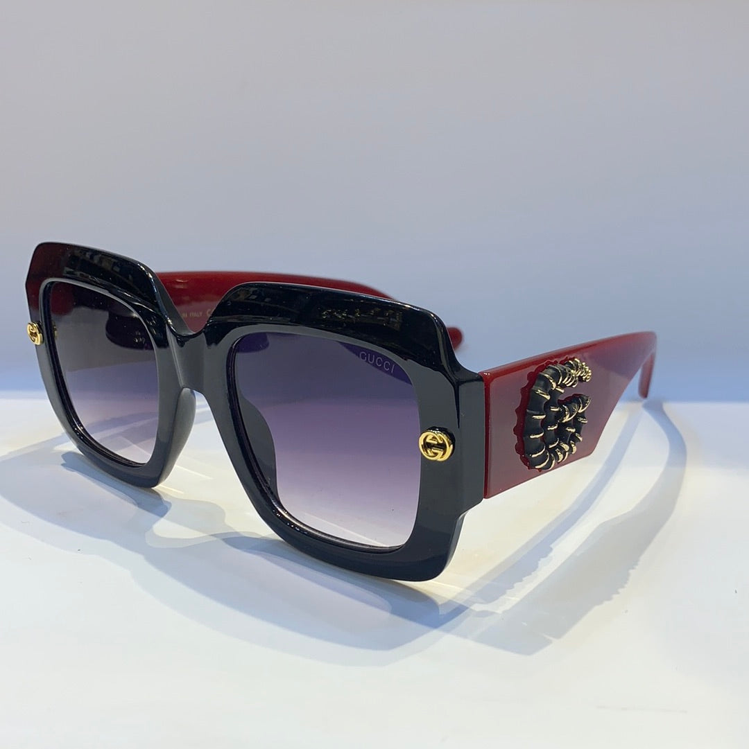 Cug Black Red  Frame Black Shade Sunglass 5601 55 24-145