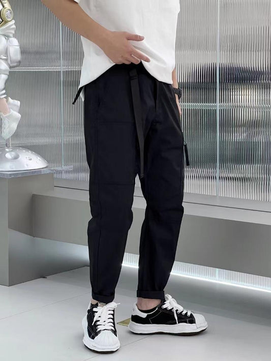 Suzi Black Colour with Multiple Pocket Premium Quality Cargo Jogger 7733