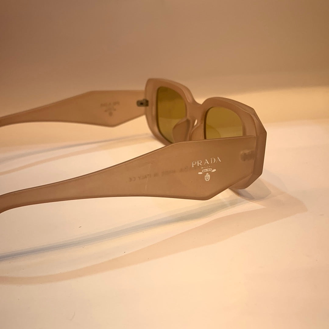 ARP Peach Frame Brown Shade Unisex Sunglass 1009 52 18-143