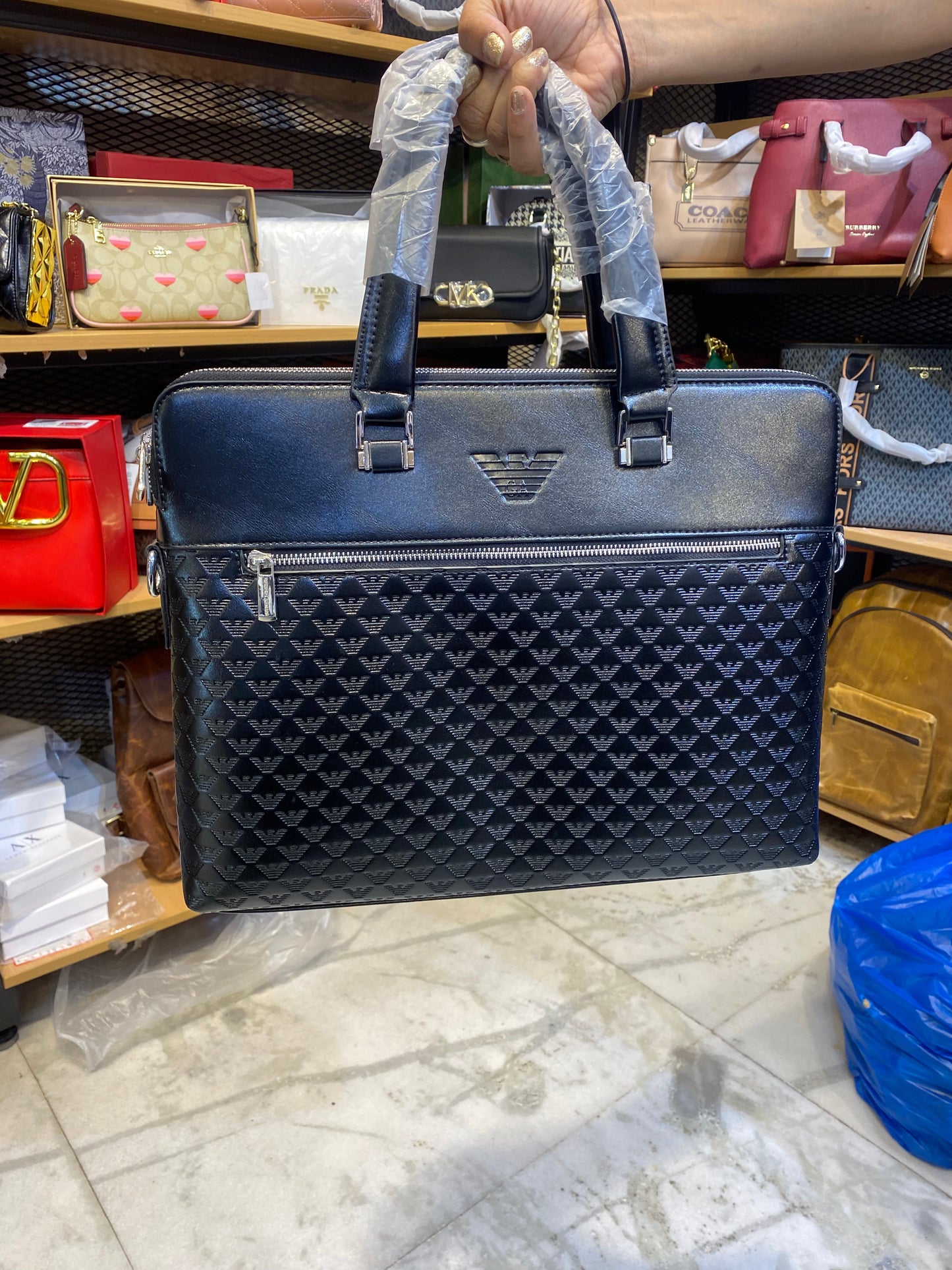 MRA Black Colour With Multiple Zipper Laptop Bag 6623