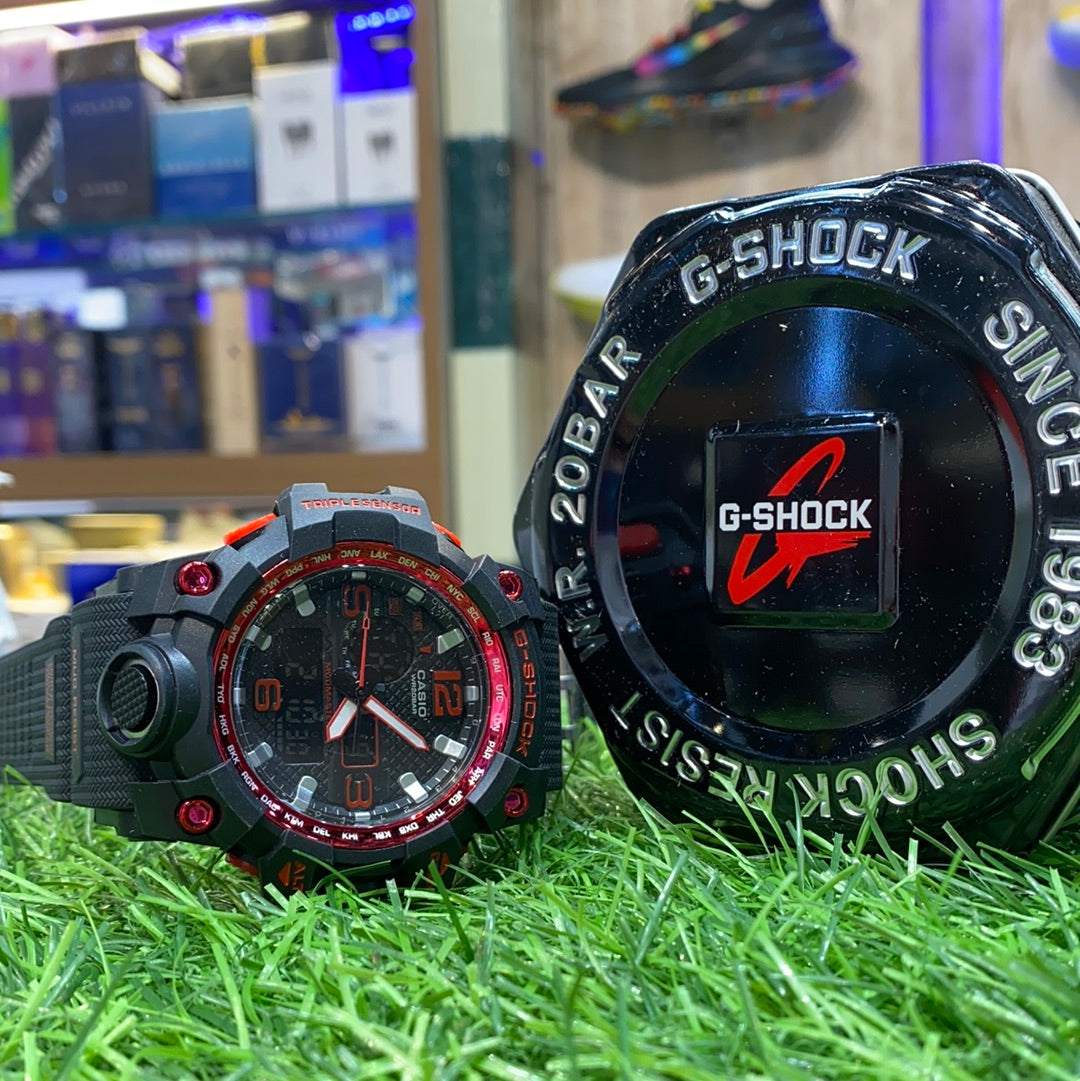 Red Black Colour Water Resistance Sports Watch