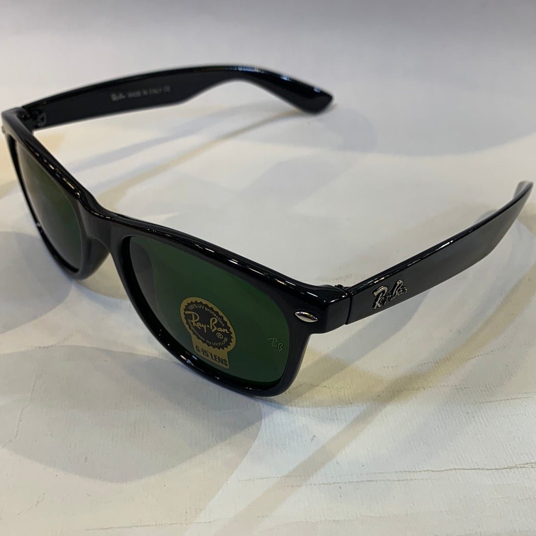 YAR RB Glossy Black Frame Green Shade Unisex Sunglasses RB2132 710 55 18 3N