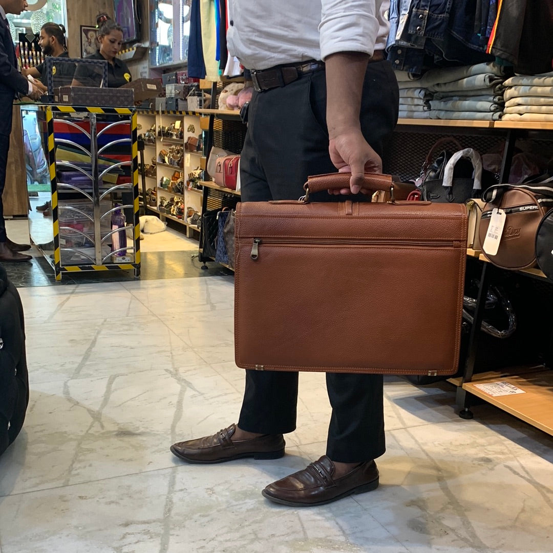 Brown colour Genuine Leather Heavy Quality Big Size Lock Laptop Bag 4213
