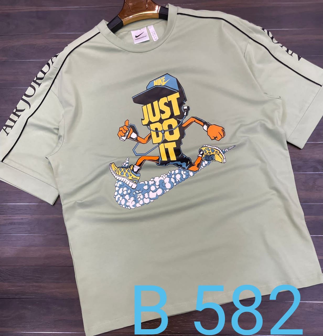 Green Colour Kin Nik Just Do It Printed Drop-Shoulder T-Shirt