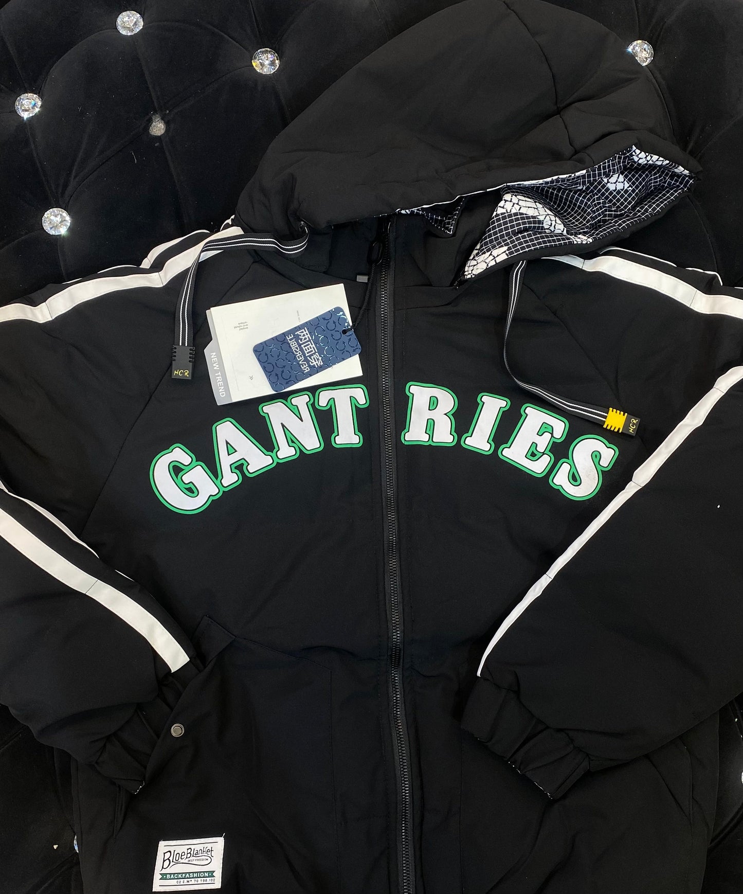 TNAG Black Colour Latter Printed Full Sleeves Solid Hooded Winter Reversible Jacket 89211 in