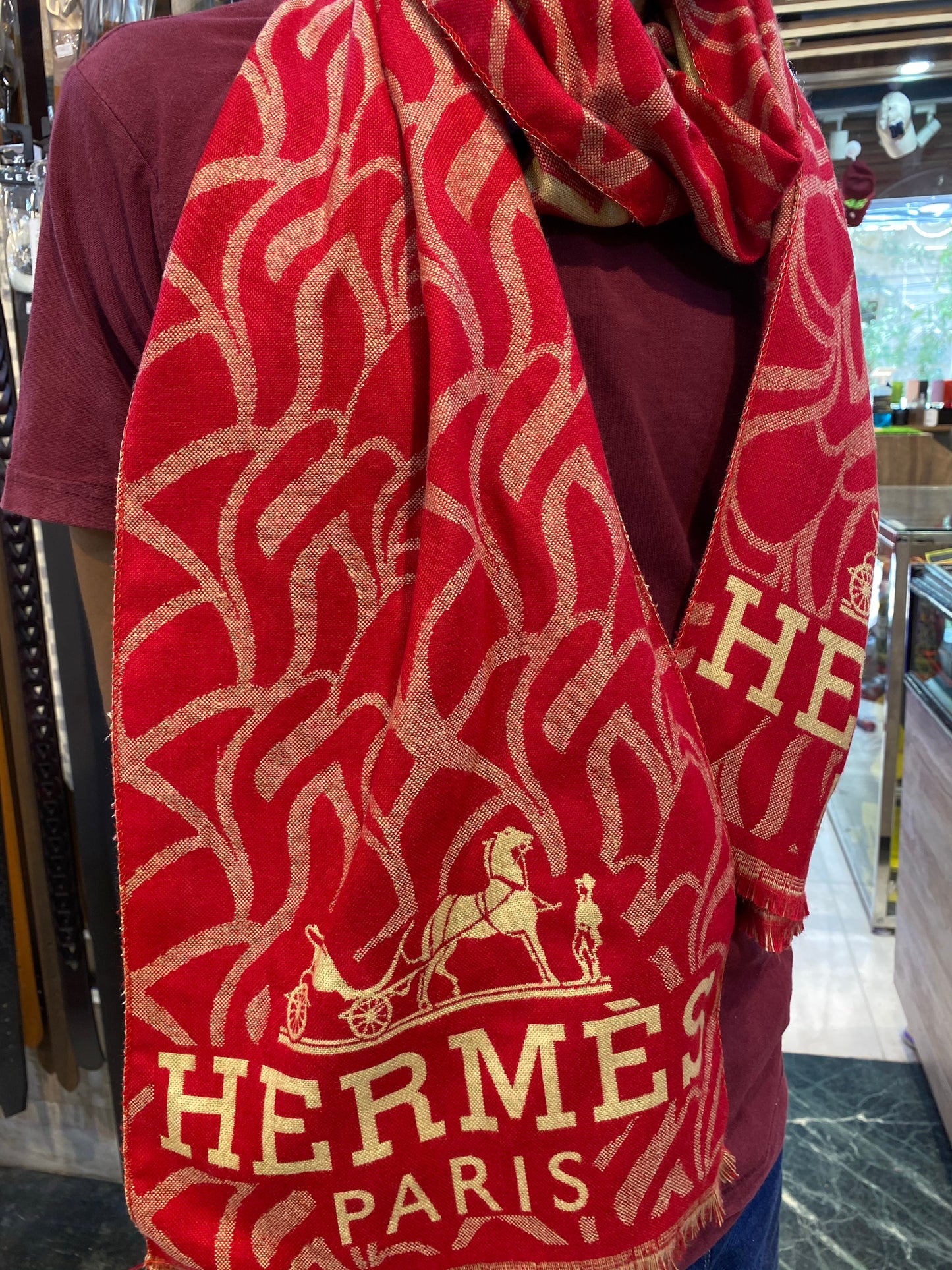 Red Cream muffler