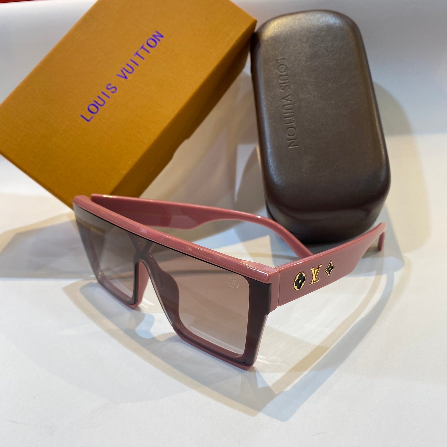 UOL LV VL Pink Frame Brown Shade Unisex Branded Z1065 61 9-147