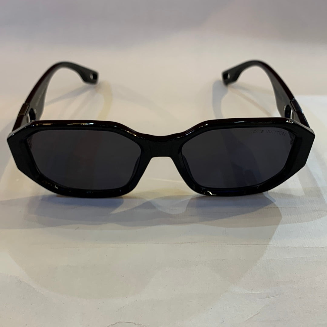 Uol Vl Black Frame Black Shade Sunglass 99023 COL01 54 18-150