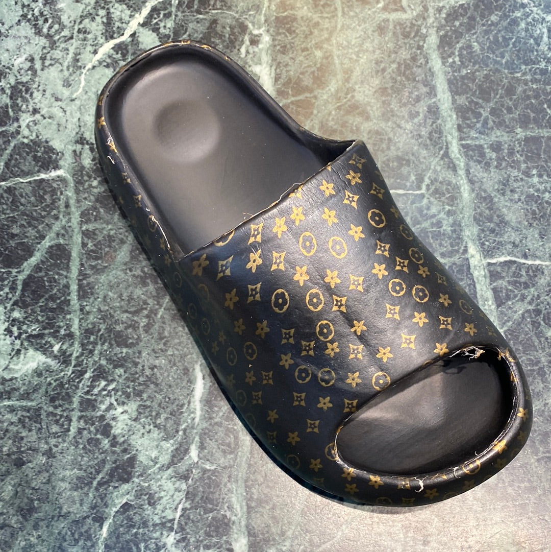 Black Star Fat Summer Print Red White Black Purple  Heavy Slipper