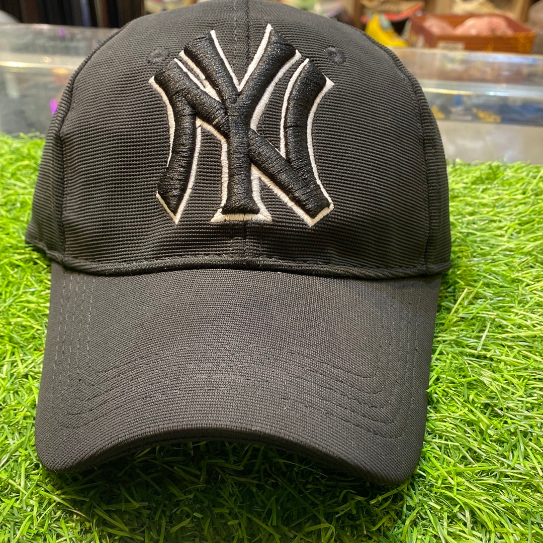 Black Ny Cap 700560