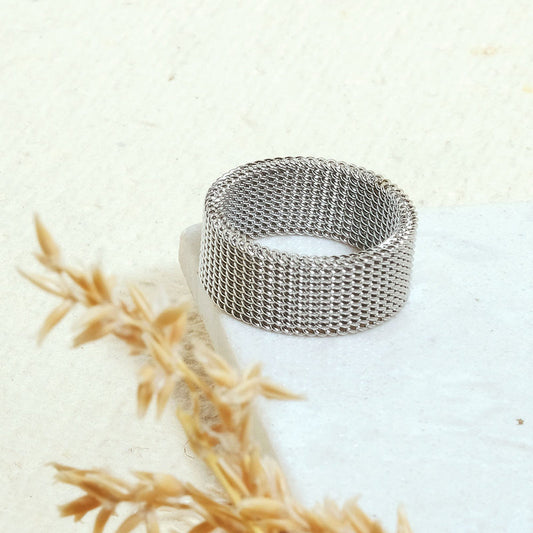 Sliver Fancy Mash Stainless Steel Circle Premium Quality Men’s Ring 50234