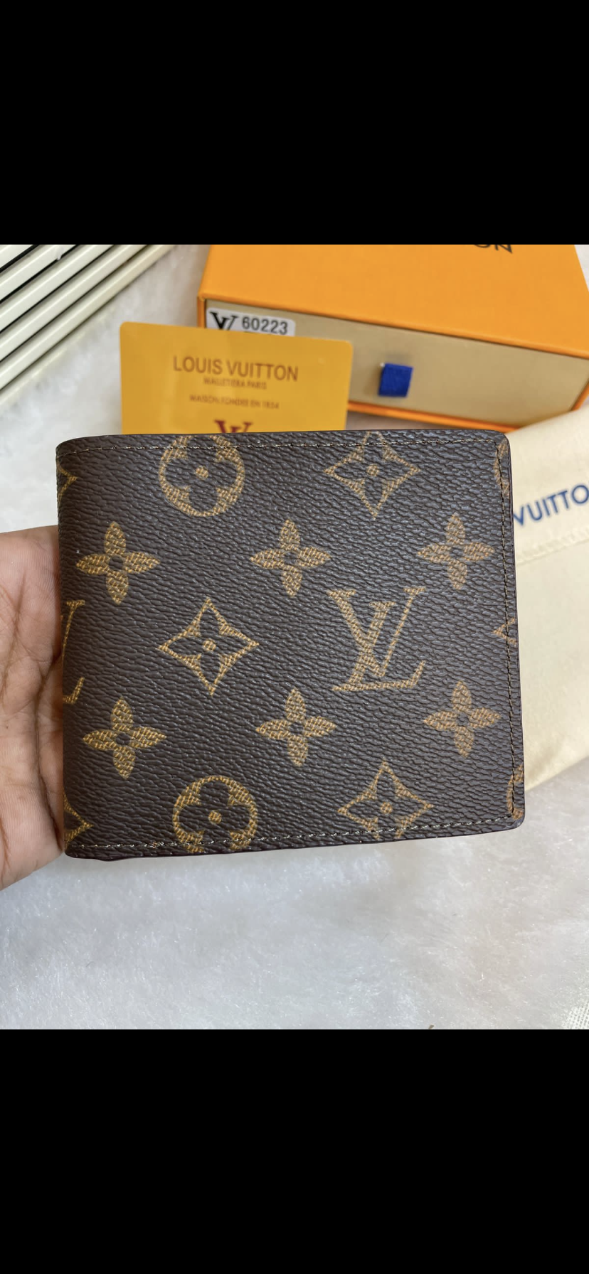 UOL VL Branded Luxury Italian Leather Men Wallet Model Old Flower 60223020