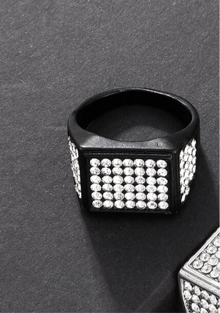 Black Diamond Studded Color Stainless Steel Circle Plain Premium Quality Men’s Ring 50253