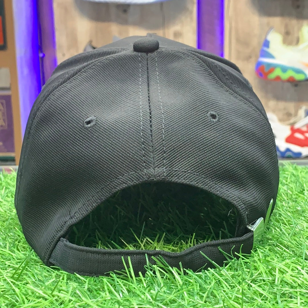 Black SY Cap 700201