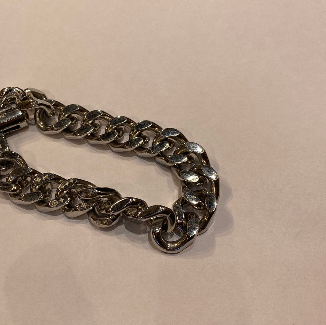 Sliver Colour Vl UOL Heavy Quality Bracelet 199809
