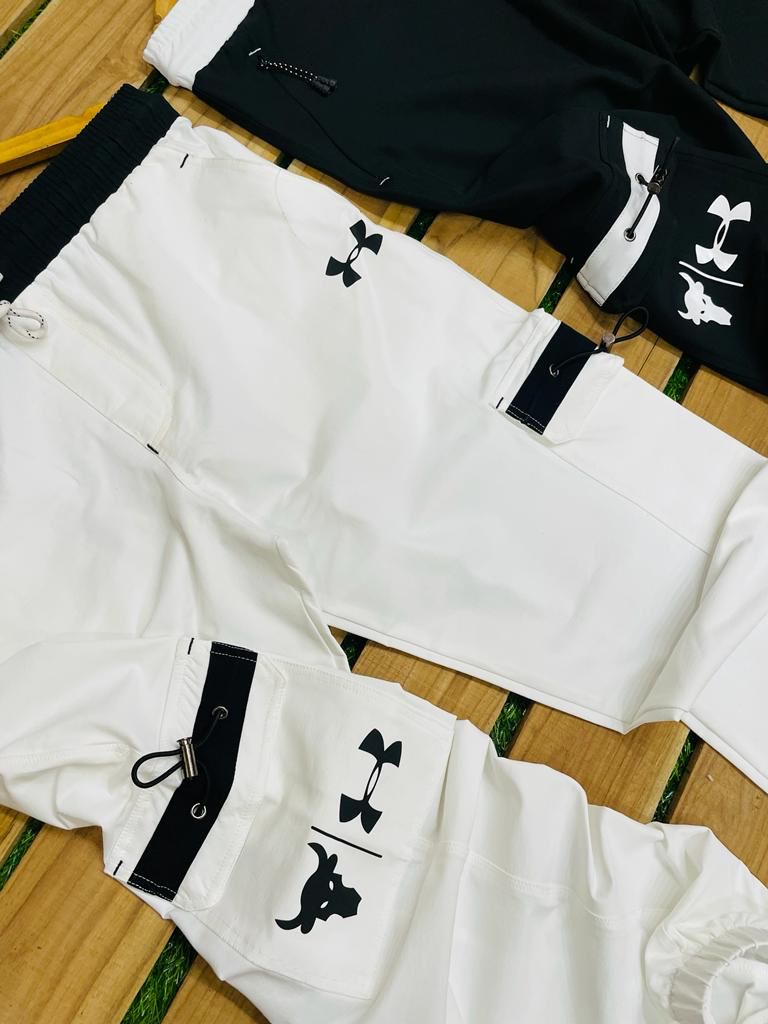 UND Black Colour White Und Logo Branded Lower