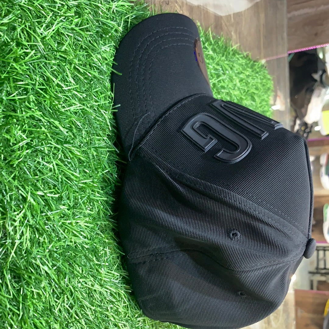 Kin Black Cap