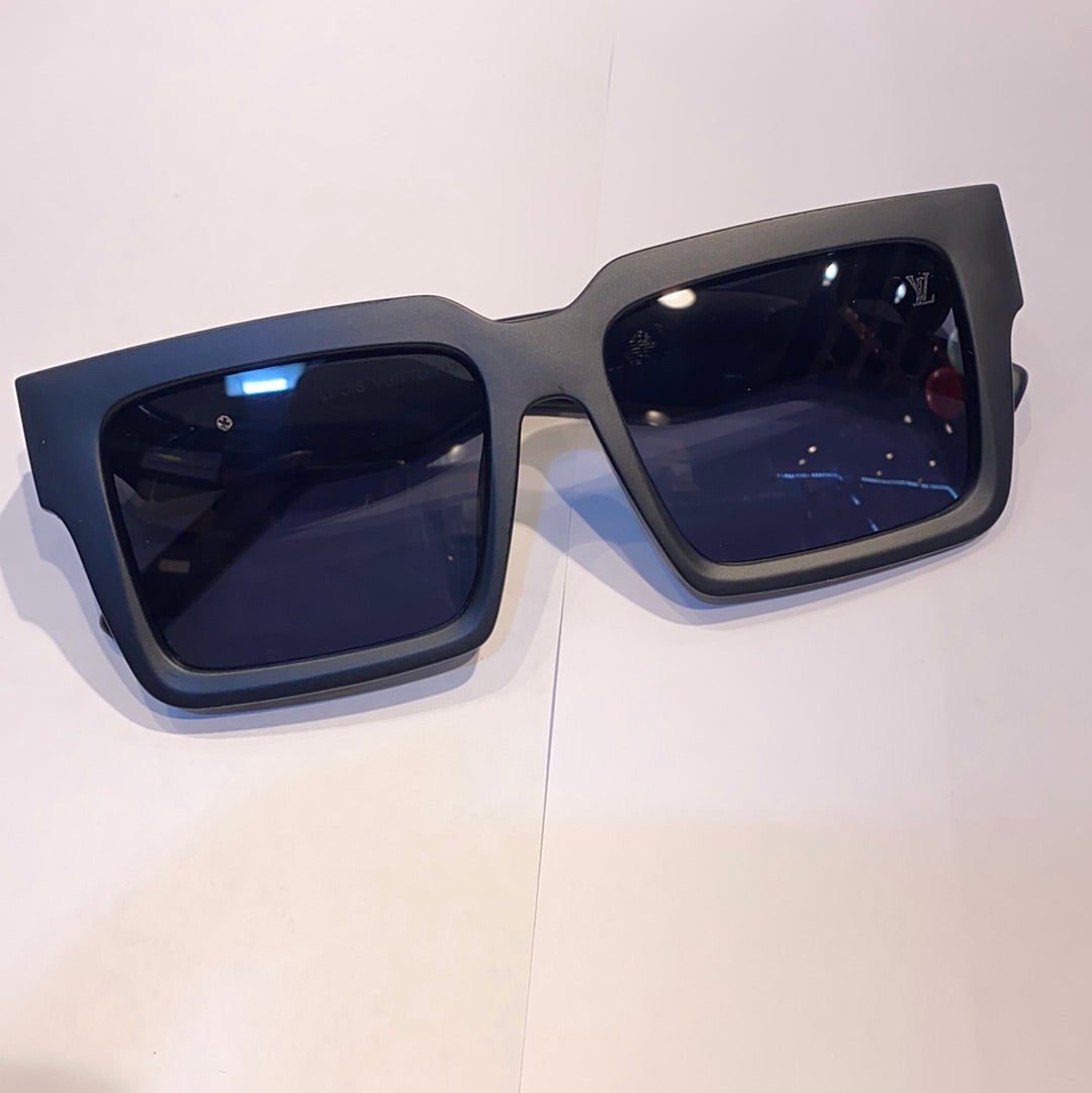 Black Frame Printed Branded Luxury Sunglasses Z2196 58 16-140