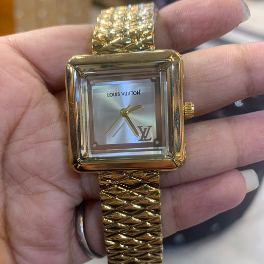 UOL VL Gold Chain white Dail ladies watch