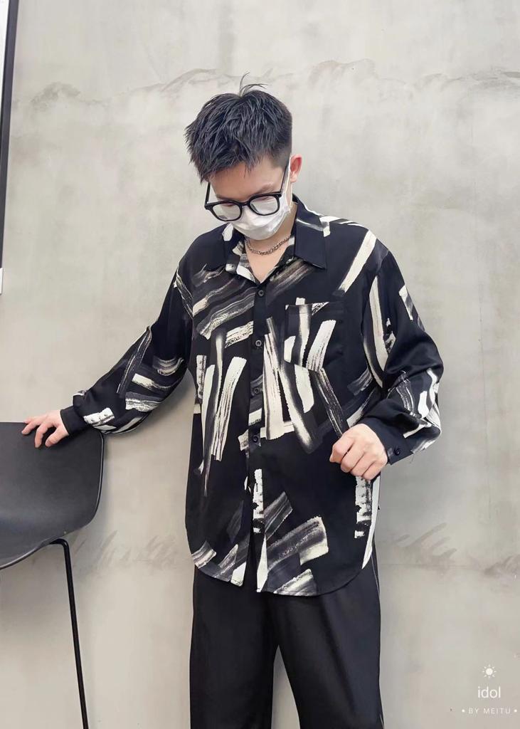 IDOL  Black Colour With White Line Printed Premium Quality Shirt 6017