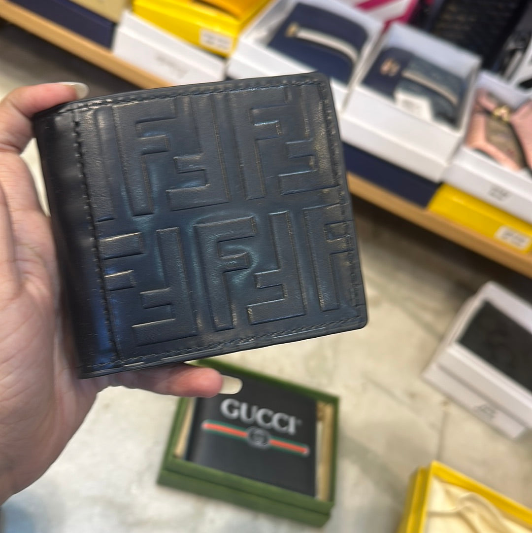 NEF Black Colour Branded Luxury Italian Leather Men Wallet Model Black Embossed 60223015