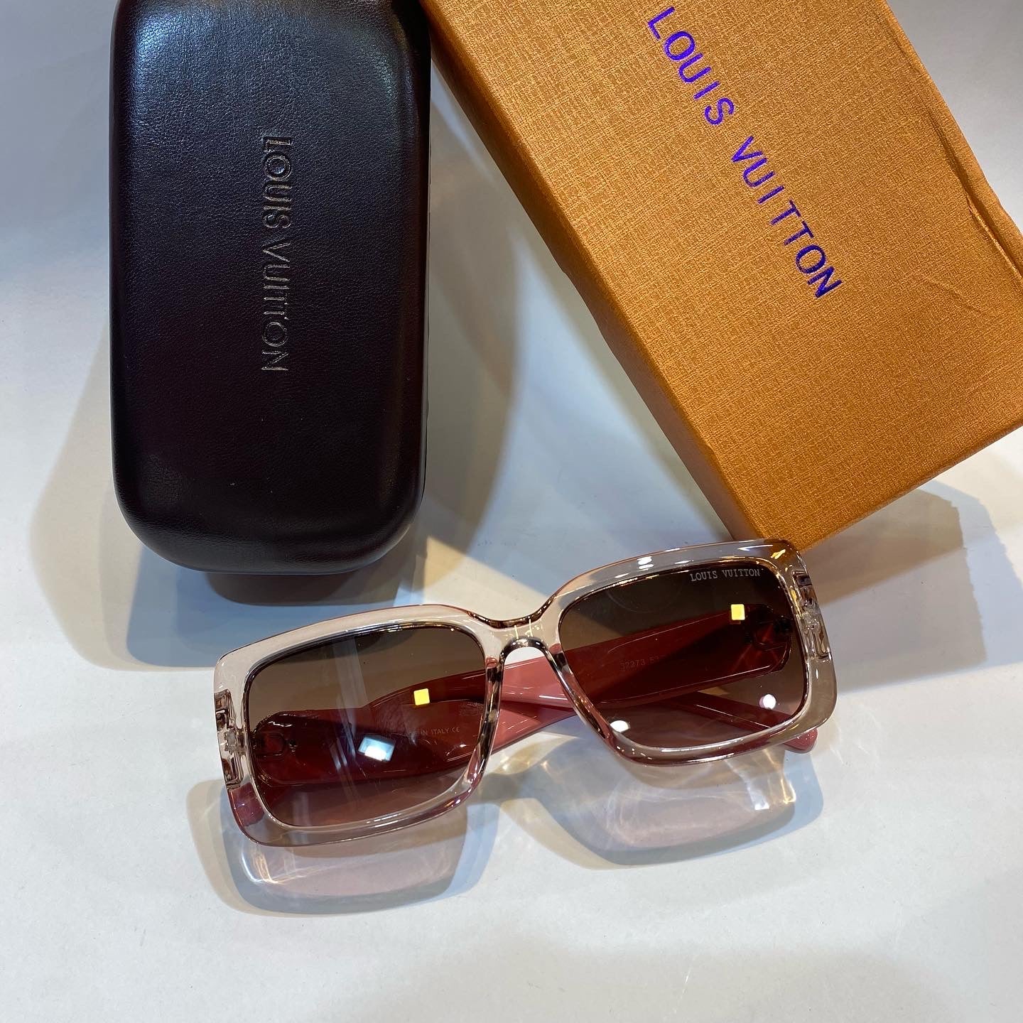 UOL Pink Transparent Frame Brown Shade Unisex Branded Sunglasses 32273 53 17-138
