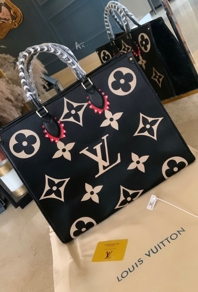 UOL VL Black Colour Monogram VL Print Heavy Quality Ladies Tote Bag 415704